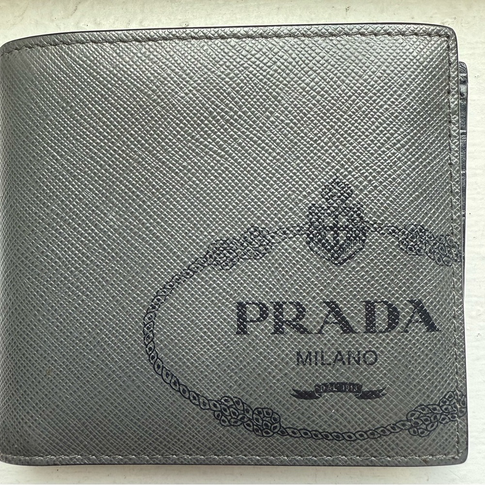 Prada Milano Textured Gray Wallet